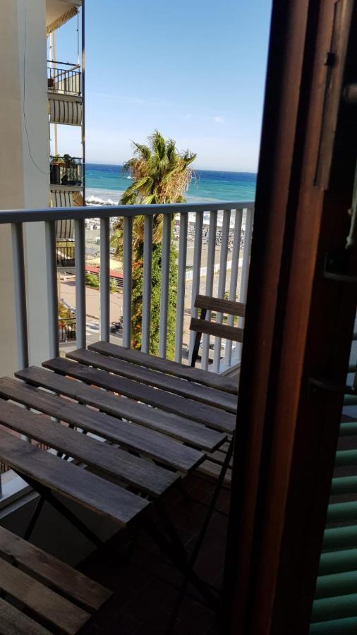 Casalmare Sabina Apartment Ventimiglia Luaran gambar
